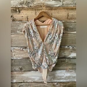 ASTR Blush Sequin V-Neck Bodysuit